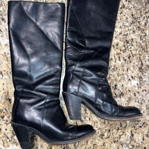 Frye Black Leather Knee High Western Heel Boots – Size 7.5
